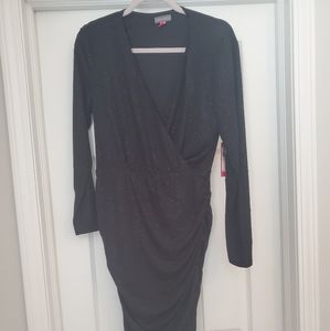 Vince Camuto
Ruched Faux-Wrap Dress